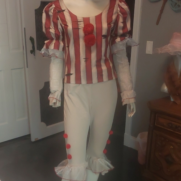 California Costumes Red and White Sadistic Clown Outfit - Picture 5 of 11